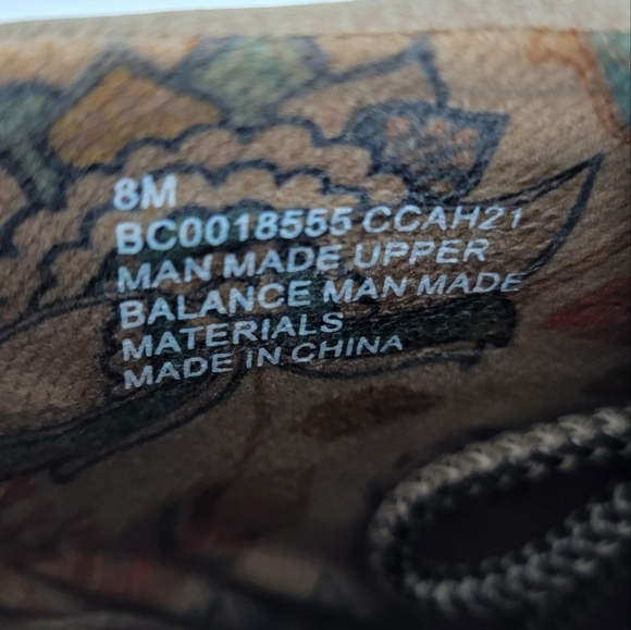 B.O.C. Women's Aspen Boot Size: 8 - Picture 6 of 7